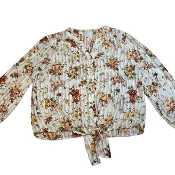 Gorgeous Floral Sheer Blouse, front tie - Picture 1 of 8